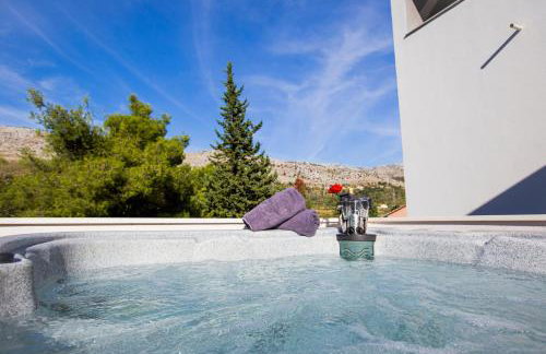 Luxury villa with a swimming pool Tugare, Omis - 20067 - Foto 23