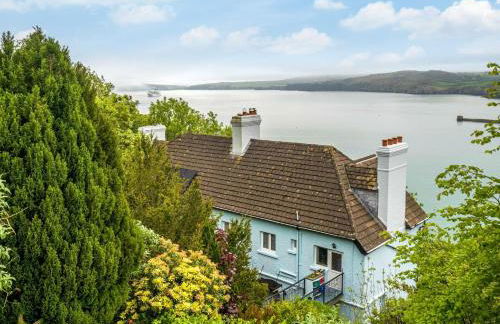 1 Bed in Goodwick FB158 - Photo 1