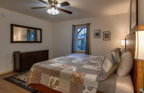 Cozy Smoky Mtn Cabin Pointing to Fun and Relaxation - Foto 16