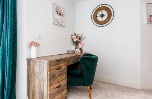 Dolce Vita - Duplex Apartment with Incredible Harbour Views - Photo 27