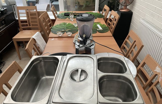 Urban Retreat Hot Tub Bar Ev Charger - Foto 22