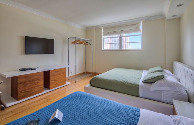 Ocean Reserve Luxury Condos Across from Sunny Isles Beach - Foto 32