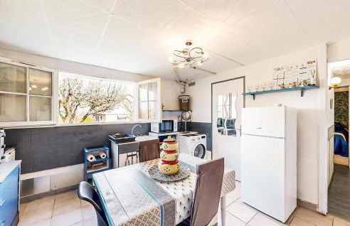 1 Bedroom Amazing Apartment In Treignac - Foto 22