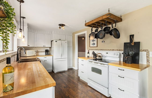 Hidden Valley Retreat Quiet Escape w/ Mtn Views! - Foto 11