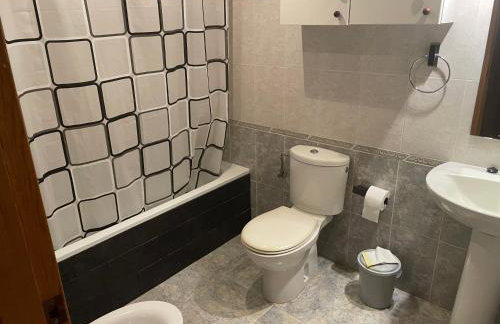Apartamento en el Edificio Barlovento, situado en el centro de Alcossebre, a 150m del mar - Foto 9