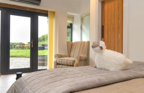 Ael-y-bryn - Photo 16