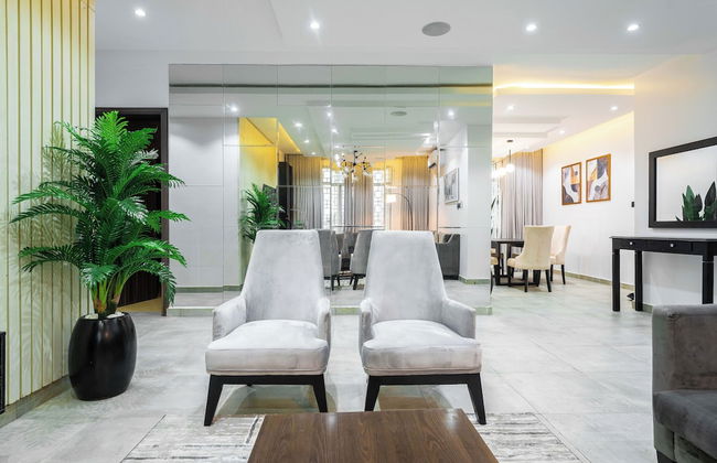 The Azaria Hotel & Apartment - Foto 61