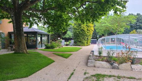 Reflet De PROVENCE dans cadre de verdure avec piscine chauffée - Photo 2