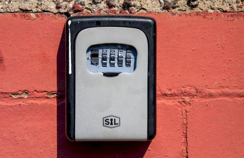 Private Entrance GF 2 bed flat near Renfrew Centre - Pass the Keys - Foto 14