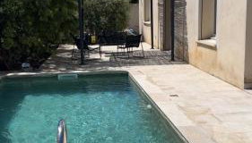 Maison Villa Nimes 4 Chambres, Piscine et 2 places parkings privés fermés - Foto 2
