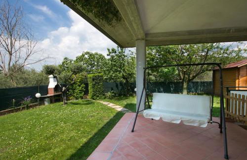 Modern Holiday Home in San Feliciano with Private Terrace - Foto 50