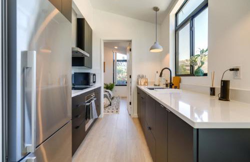 Redwood City Escape with Big-Screen TV! - Foto 13