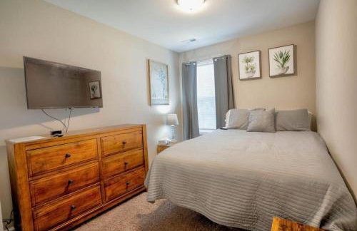 Modern 3Bedroom Duplex with Kitchen, WiFi and Free Parking Kannapolis - Photo 27