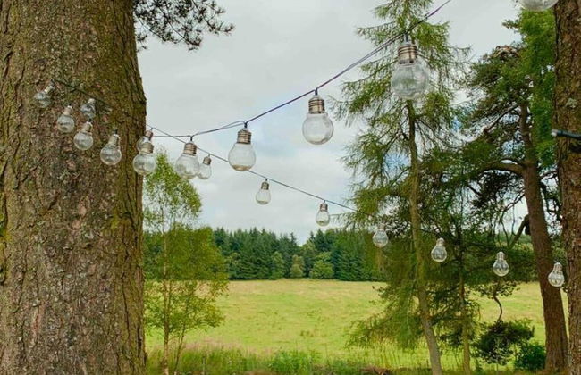 Lovely Semi-rural Caravan & Hot Tub - Sleeps Fam 6 - Photo 8