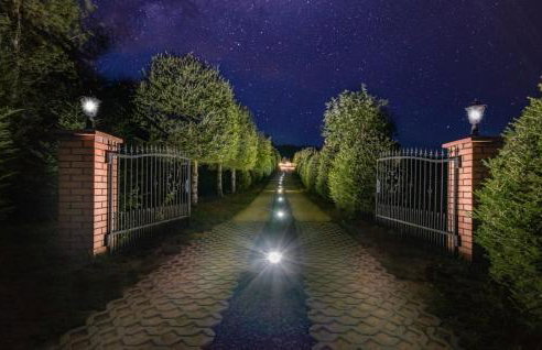 Dom na wzgórzu z widokiem na jezioro z balią i sauną - Foto 11