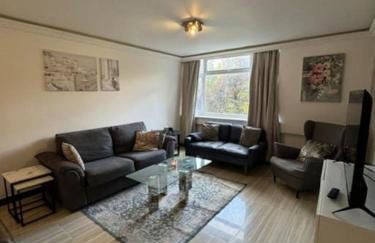 Stylish London Stay 2-Bedroom Duplex Sleeps 6 - Foto 28