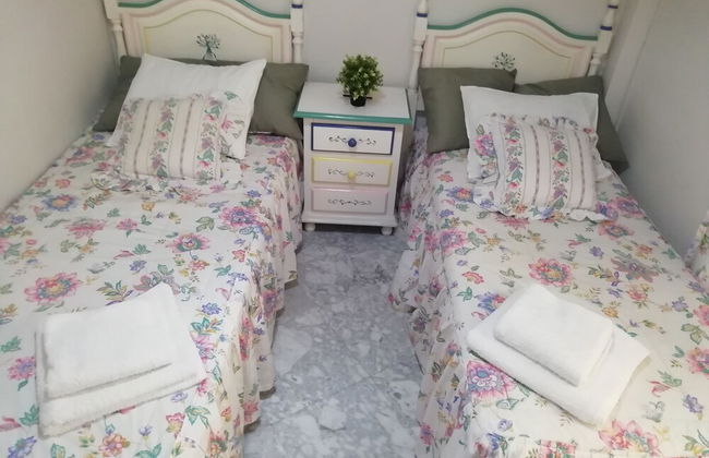 Wish Suite Central De Sevilla - Photo 9