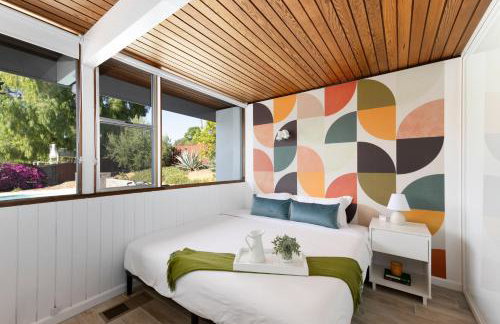 Mid-Century Masterpiece Tree house, Pool & Spa - Foto 31