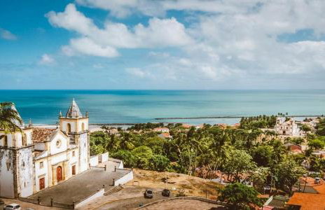 Quarto cama Casal, Vista para o mar, próximo a FMO, Centro Histórico, shopping Patteo - AR CONDICIONADO - Foto 15