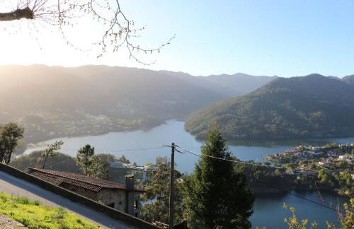 Vila de Campos - Gerês - Foto 47