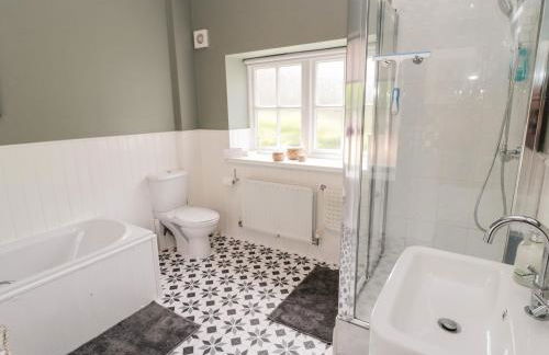 Kizzie Cottage - Photo 21