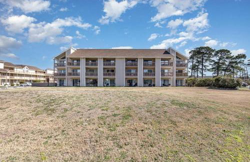 First floor, Little River Condo with Pool 3 miles from beach - Foto 7