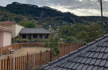 Madelulu House - Photo 26