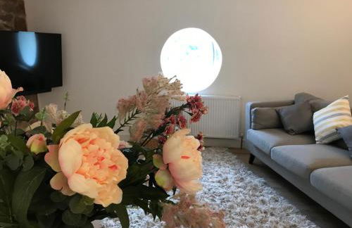 THE HAYLOFT CHESHIRE - Photo 43