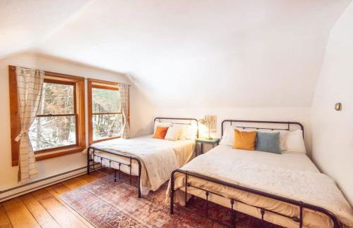 Berkshire Vacation Rentals: Private Cabin On Over 12 Acres Of Woods - Foto 16