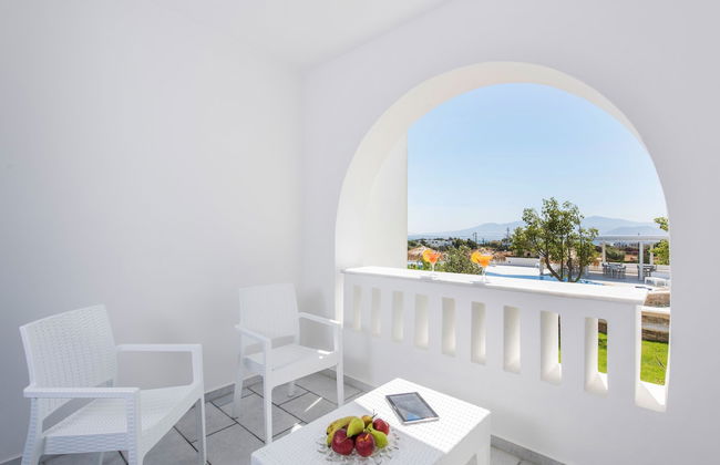 Cycladic Islands Hotel & Spa - Photo 10