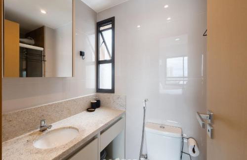 Aptos completos com lazer a poucos minutos da praia HFOs - Foto 44