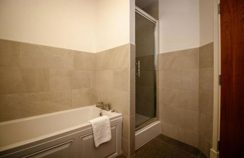 Turnberry Apartments - Foto 42