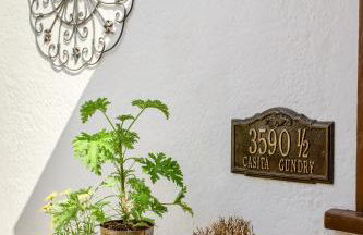 Casita Gundry- Boutique Hideaway, Quaint Historic Charm - Foto 29