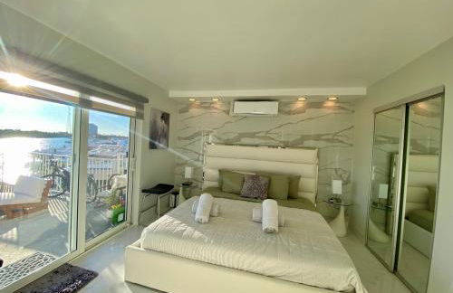 Luxurious remodeled direct Waterfront apartment with Miami skyline view- Free parking- 5min drive to Miami Beach - Foto 4