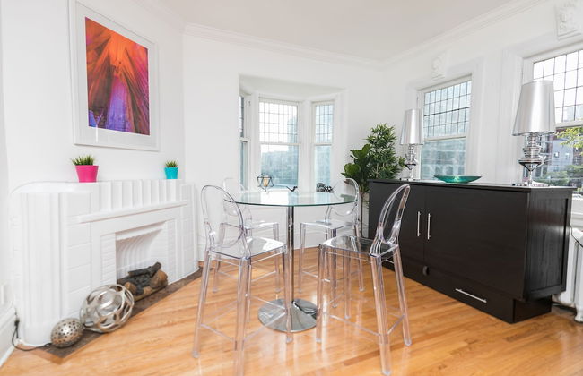 Applewood Suites - Bathurst & College - Foto 17