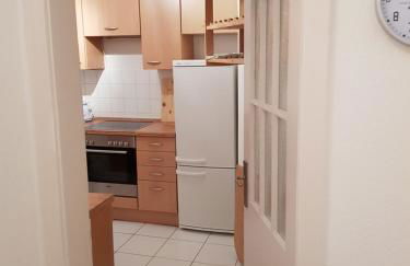 2 x Apartments bei Augsburger Platz 1x Nr 5 - Studio Apartment mit Balkon und Parkplatz und 1 x Nr5-B - 2 ZW ohne Balkon und Parkplatz - Foto 45