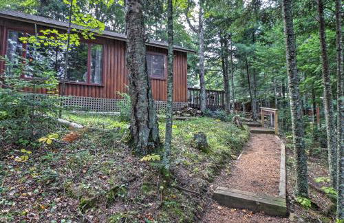 Land O Lakes Hideaway with Boat Dock and Lake Views! - Foto 2