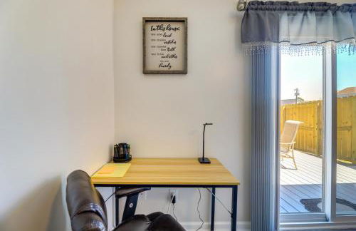 Updated Hubert Vacation Rental 5 Mi to Beaches! - Foto 13