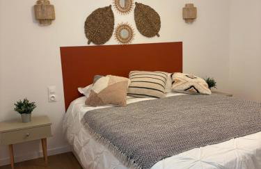 CASA DAHLIA - Charmant appartement équipé avec terrasse, 50m du port - Photo 4