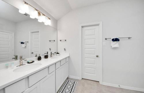 3BR Corporate & Family Getaway Near katy Mills - Foto 10