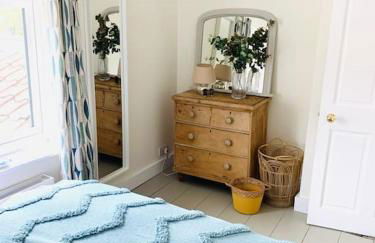 The Yellow cottage on the hill. - Foto 5