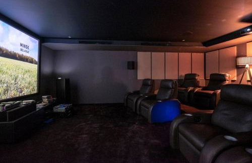 Huntsman Lake House - Photo 20