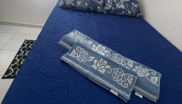 Casa Confortável com duas vagas de garagem e ótima localização - Foto 3