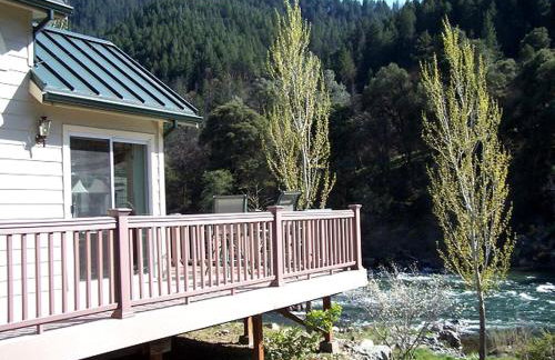 Charming Cottage Rental with Fabulous Views of the Trinity River in Northern California - Foto 66
