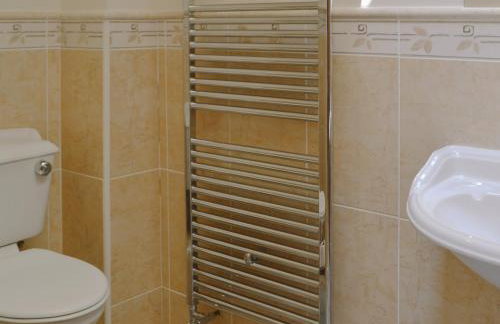 The Coach House - Photo 16