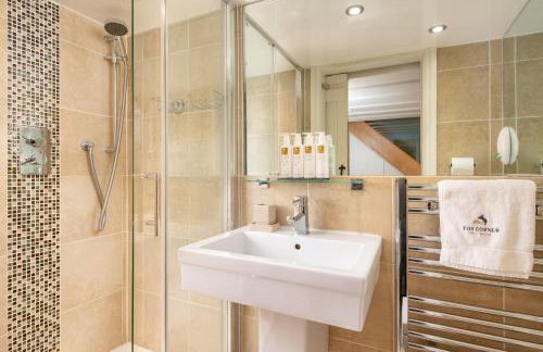 Fox Corner, Ambleside, romantic retreat for two, dog friendly, hot tub - Photo 46