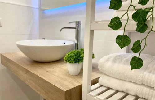 Suite Breeze - Private Heated Pool - Foto 45