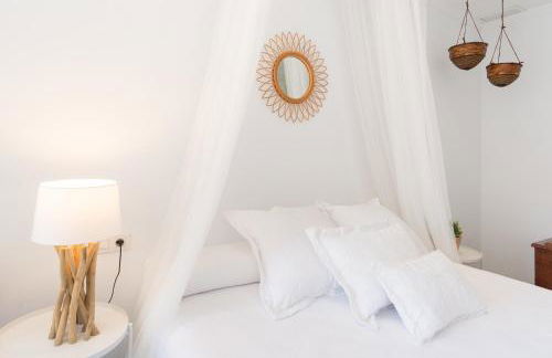 BOHO CHIC- Beachfront - Free bikes - Salt water pool - Foto 15