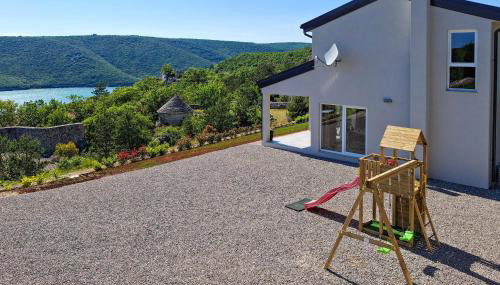 Cozy Home In Labin With Wifi - Foto 2