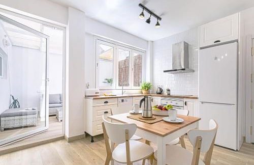 Precioso apartamento con Patio - Photo 1